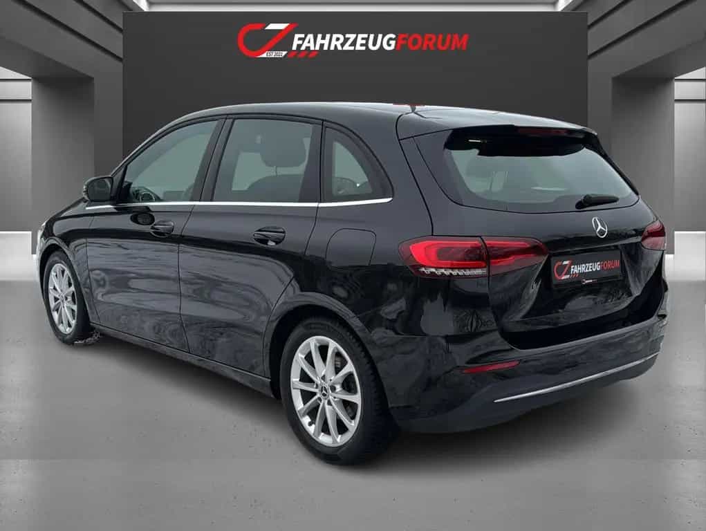 Mercedes-Benz B-Class 180 AHK Schwenkbar*LED*MBUX 04/2019-photo-3