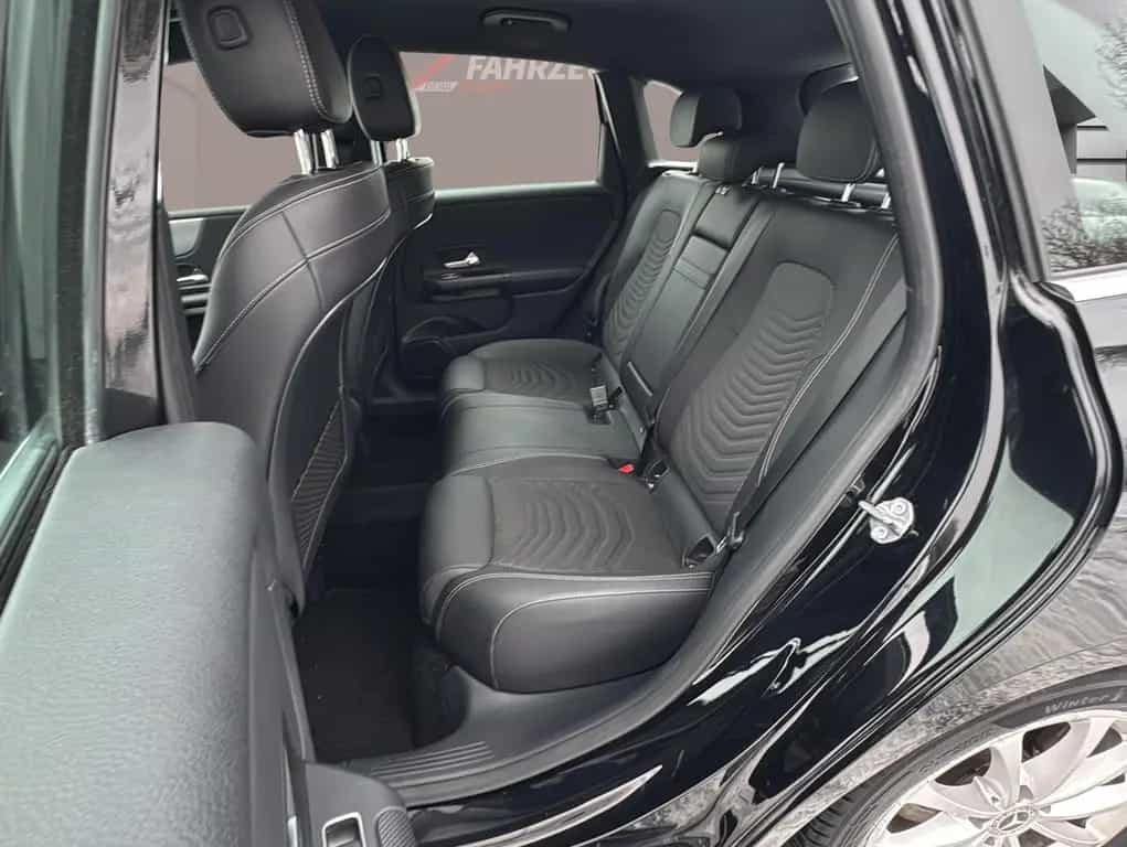 Mercedes-Benz B-Class 180 AHK Schwenkbar*LED*MBUX 04/2019-photo-7