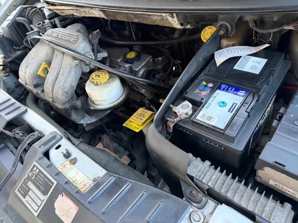 Chrysler Grand Voyager SE 2.4 Auto 07/2001-photo-25