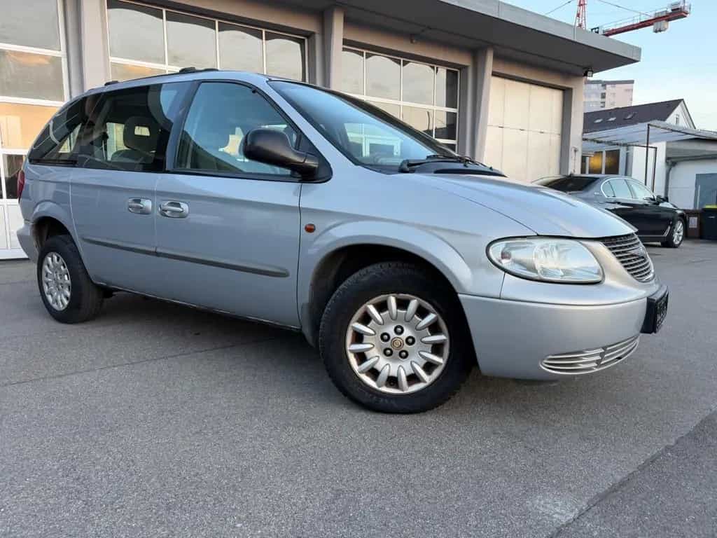Chrysler Grand Voyager SE 2.4 Auto 07/2001-photo-26