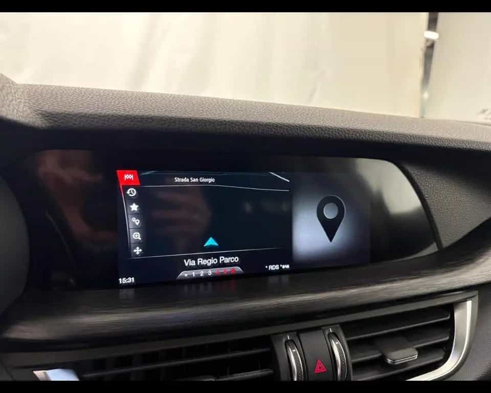 Alfa Romeo Stelvio ALFA ROMEO Stelvio 2.2 t Executive Q4 210cv auto 03/2018-photo-11