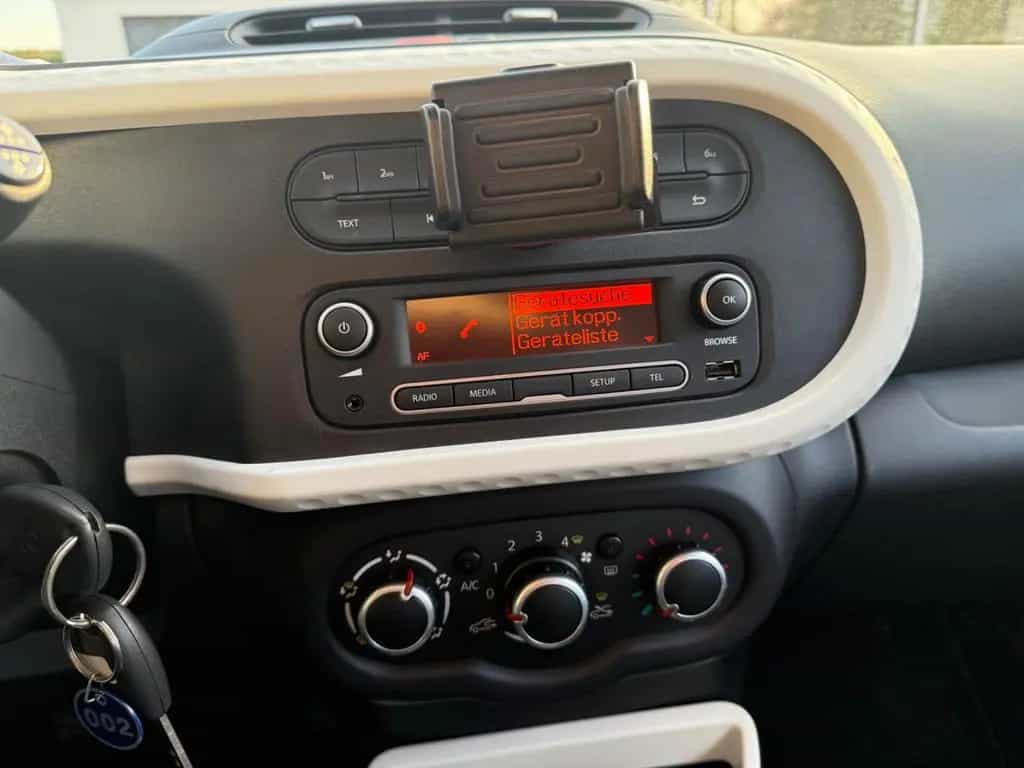 Renault Twingo 1.0 TÜV NEU*50 T/KM*Faltdach*Tempo*Klima 08/2015-photo-14