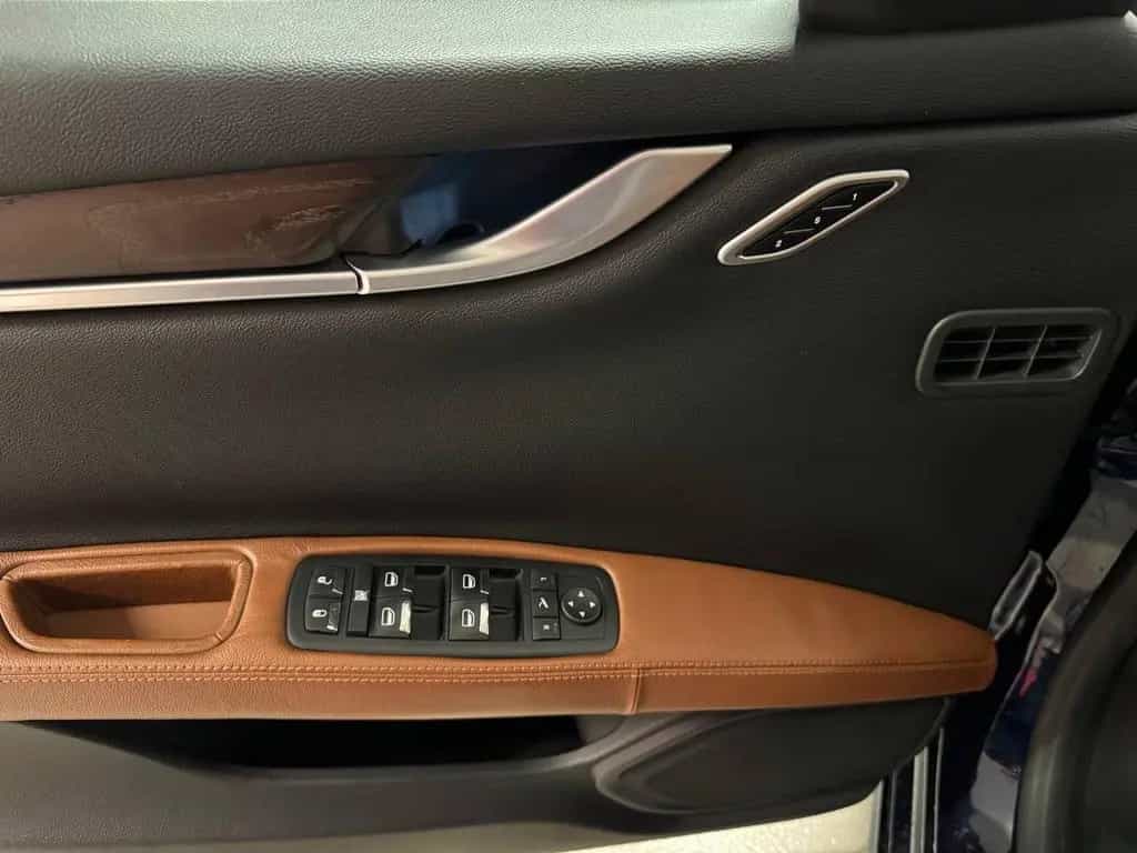 Maserati Ghibli 09/2016-photo-12