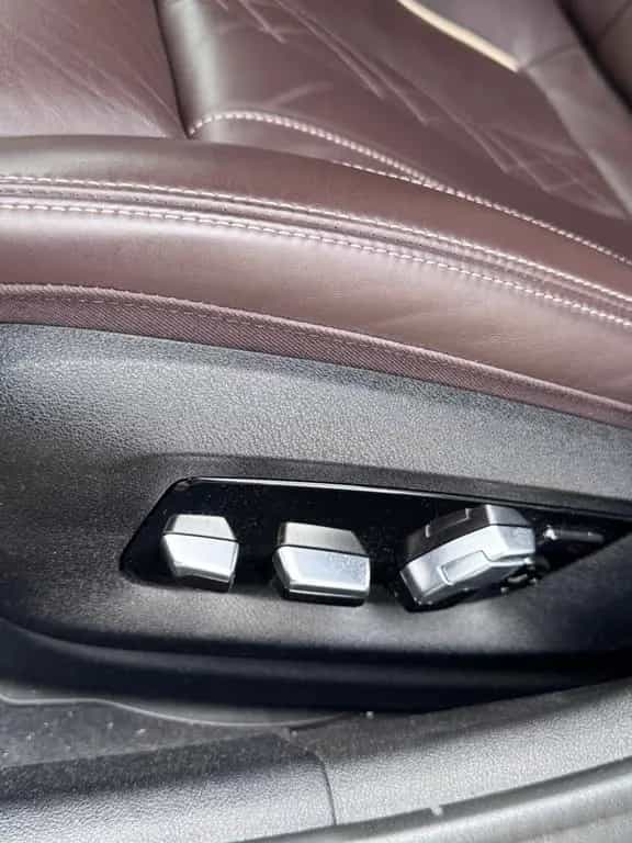 BMW 5 Series 540i xD T/Werksgarantie/Luxury Line/Laser/HUD/SH 04/2022-photo-10