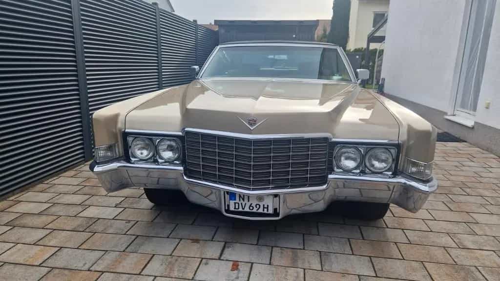 Cadillac Deville Sedan 7.7 Liter V8 472 CUI H Kennzeichen 07/1969-photo-1
