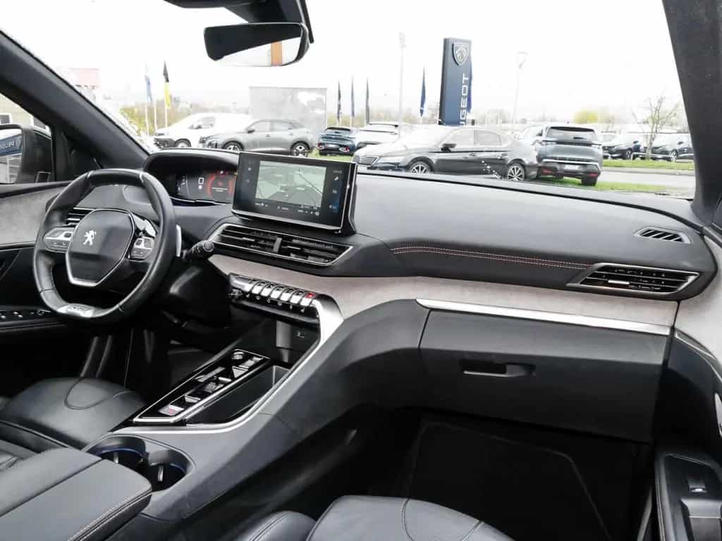 Peugeot 3008 GT 136 Hybrid Volleder+ACC+Full-LED+Panoda 01/2024-photo-4