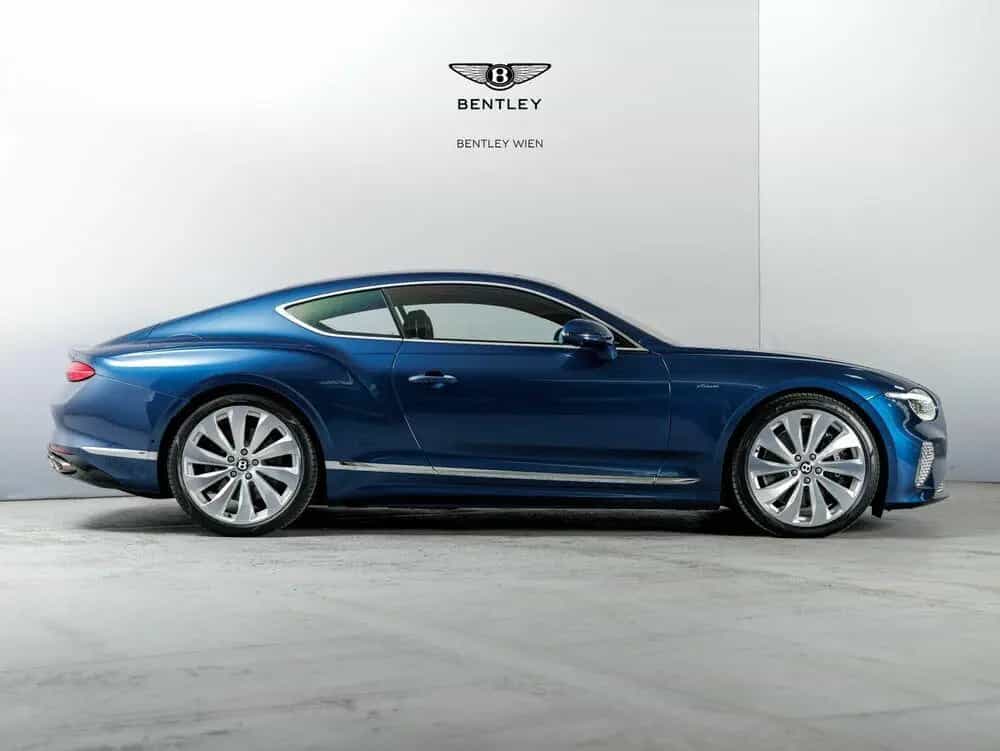 Bentley Continental GT Azure V8 Hybrid null-photo-1