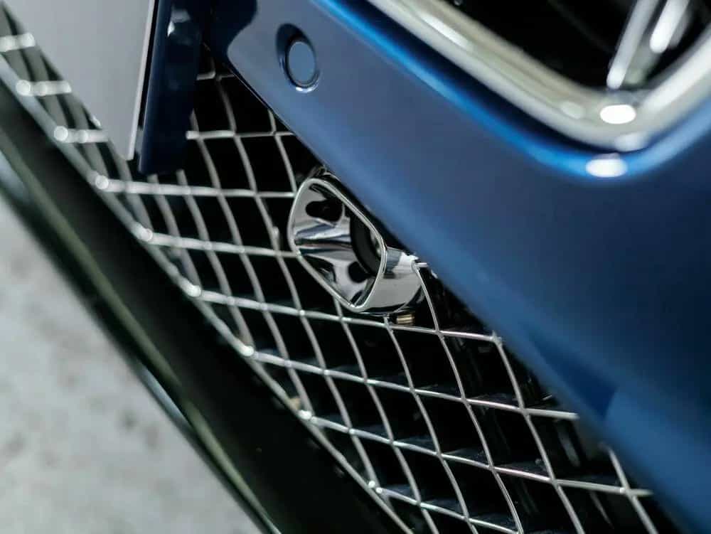 Bentley Continental GT Azure V8 Hybrid null-photo-17