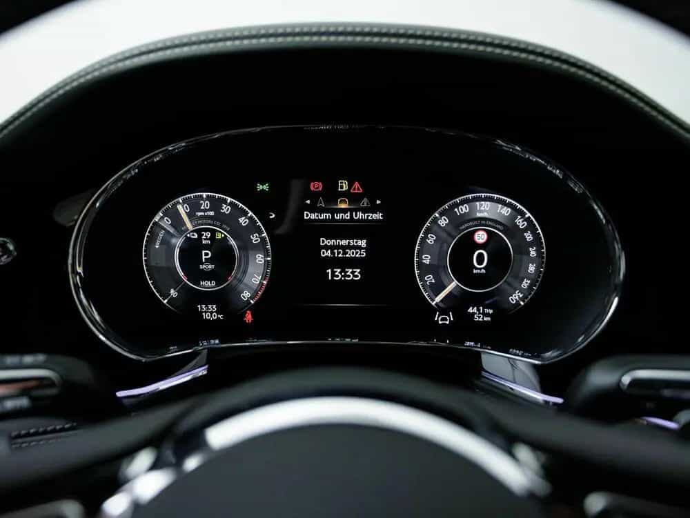Bentley Continental GT Azure V8 Hybrid null-photo-29