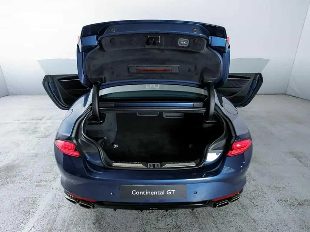 Bentley Continental GT Azure V8 Hybrid null-photo-5