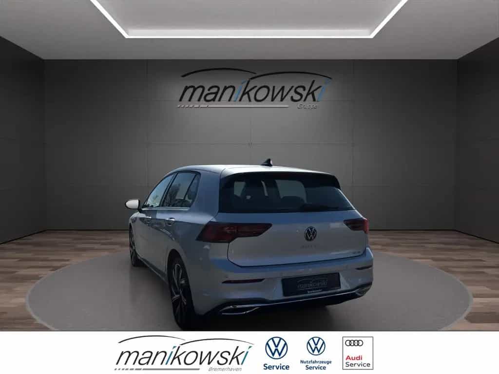 Volkswagen Golf VIII 1.5 eTSI 150 PS DSG *STYLE*APP ACC STA 12/2020-photo-2