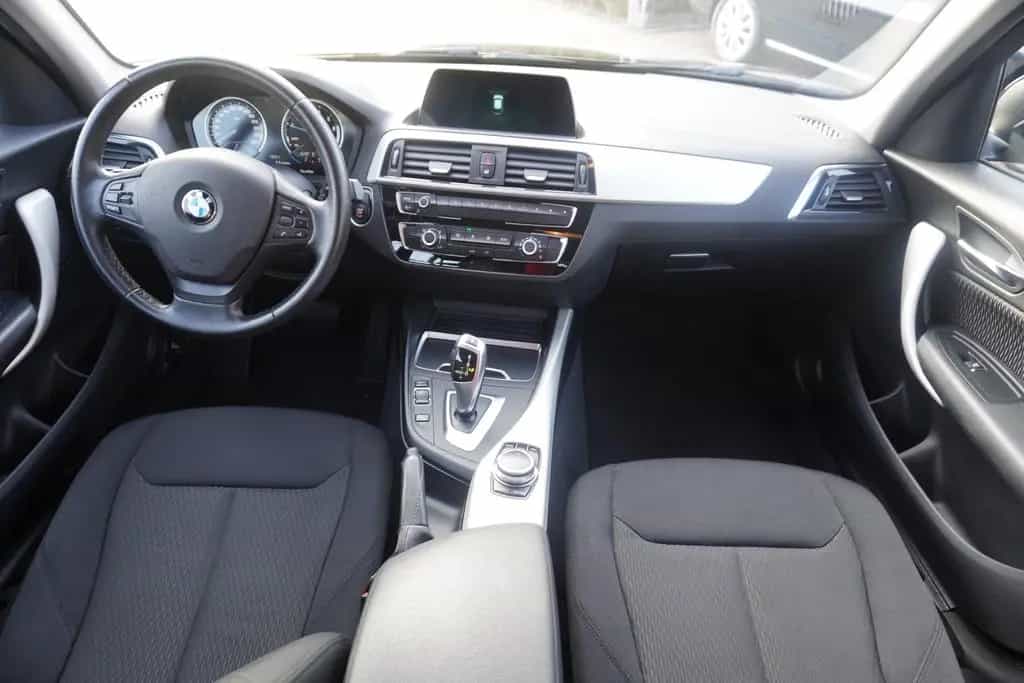 BMW 1 Series 118i Advantage Navi Virtual Cockpit Tempomat PDC 09/2018-photo-13