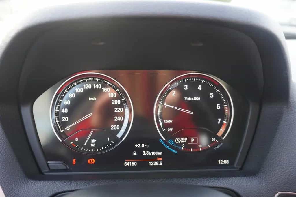 BMW 1 Series 118i Advantage Navi Virtual Cockpit Tempomat PDC 09/2018-photo-21