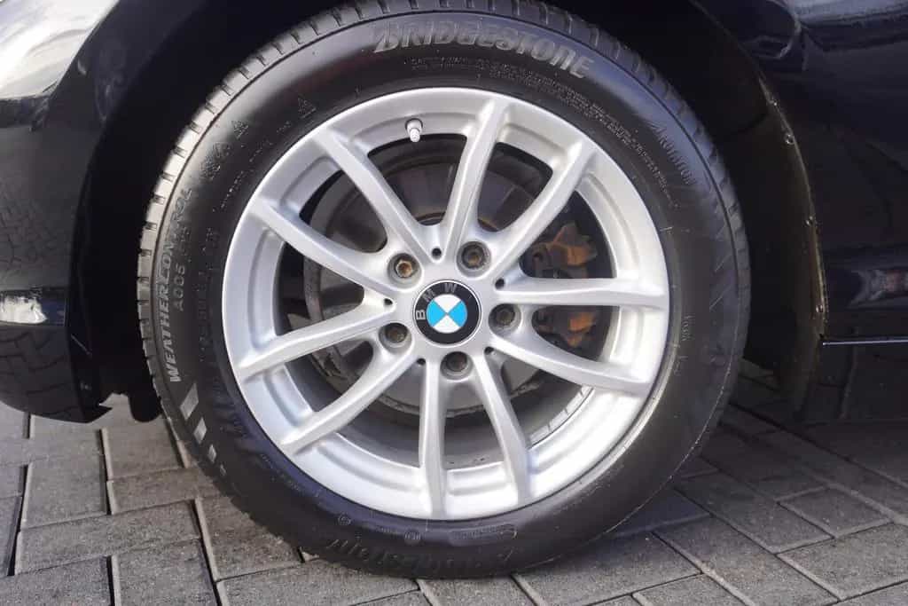 BMW 1 Series 118i Advantage Navi Virtual Cockpit Tempomat PDC 09/2018-photo-32