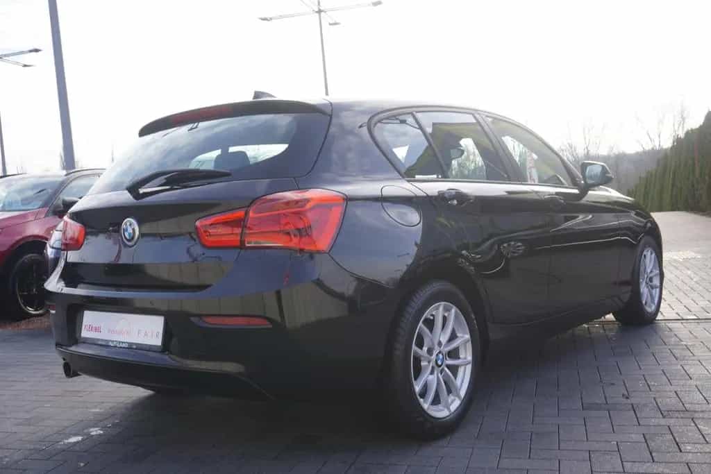 BMW 1 Series 118i Advantage Navi Virtual Cockpit Tempomat PDC 09/2018-photo-4
