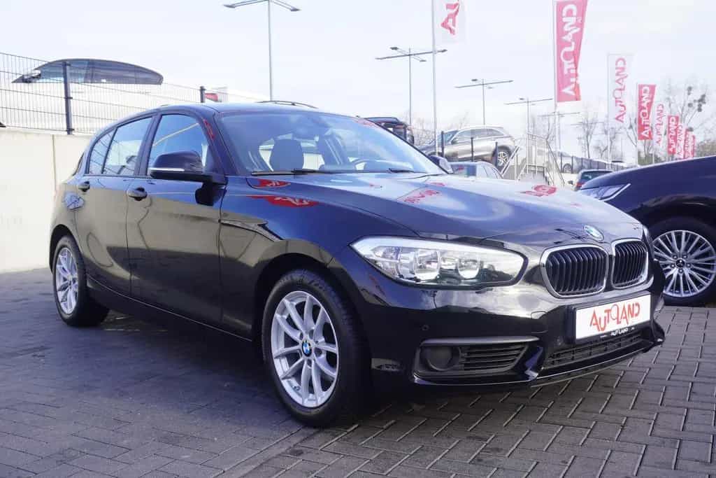 BMW 1 Series 118i Advantage Navi Virtual Cockpit Tempomat PDC 09/2018-photo-5