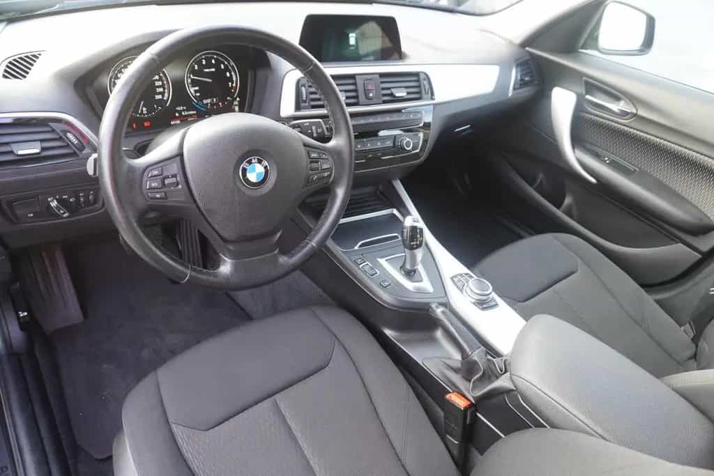 BMW 1 Series 118i Advantage Navi Virtual Cockpit Tempomat PDC 09/2018-photo-7