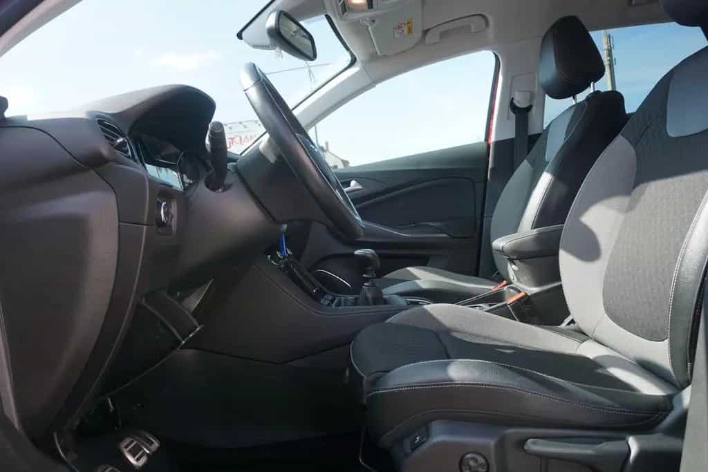 Opel Grandland 1.2 Edition LED Navi Kamera Tempomat 01/2019-photo-10