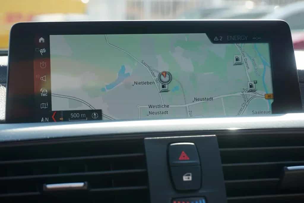 BMW 318 i Touring M Sport Shadow Aut. LED Navi Panora 01/2019-photo-11