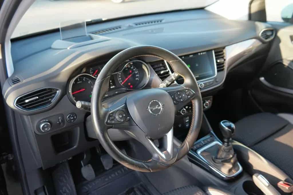 Opel Crossland X 1.2 Ultimate LED Navi Head-Up Kamera 04/2019-photo-10