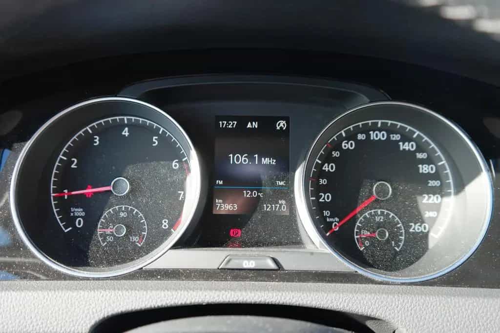 Volkswagen Golf 1.5 TSI Highline R-Line LED Navi Klimaaut. 10/2018-photo-14