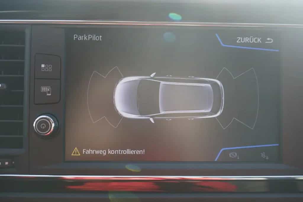 Seat Leon ST 1.5 FR LED Navi Beats AHK Sitzheizung 03/2020-photo-15