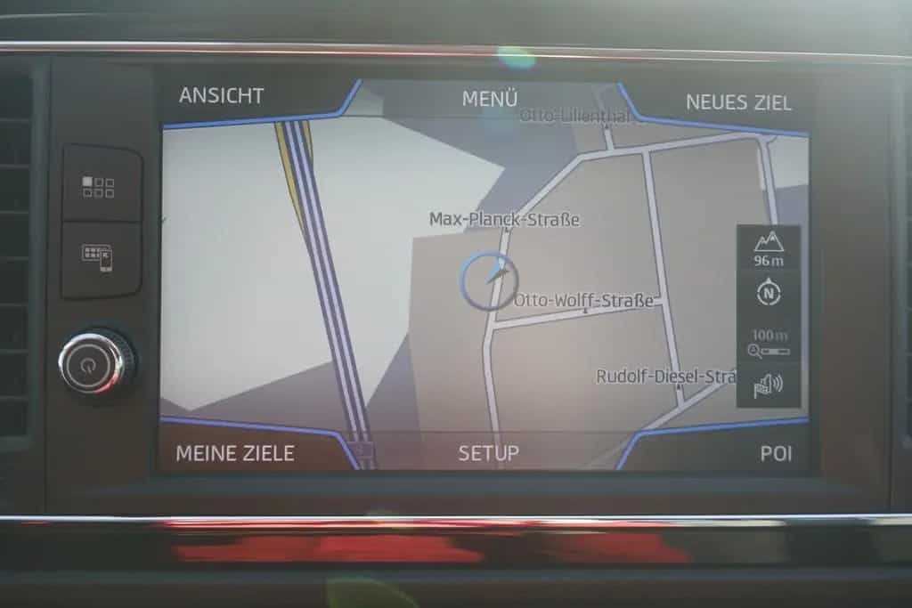 Seat Leon ST 1.5 FR LED Navi Beats AHK Sitzheizung 03/2020-photo-16
