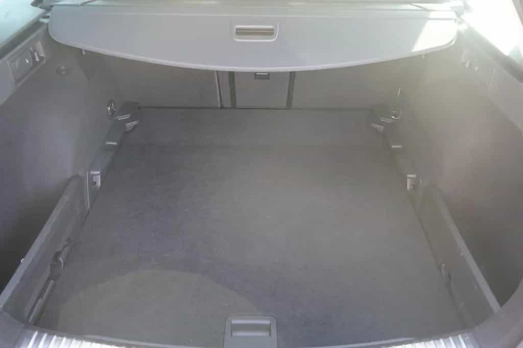 Seat Leon ST 1.5 FR LED Navi Beats AHK Sitzheizung 03/2020-photo-28
