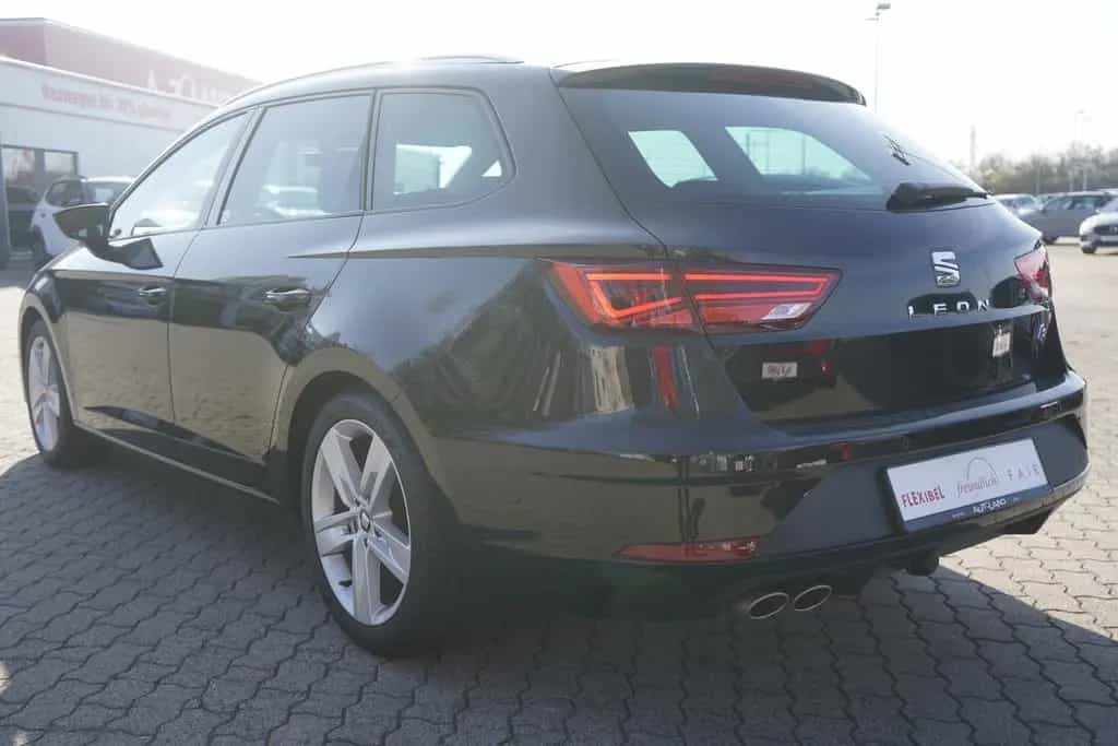 Seat Leon ST 1.5 FR LED Navi Beats AHK Sitzheizung 03/2020-photo-6