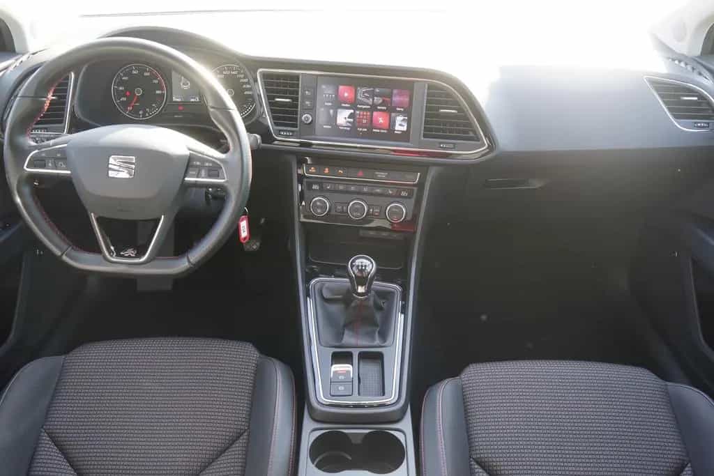 Seat Leon ST 1.5 FR LED Navi Beats AHK Sitzheizung 03/2020-photo-8