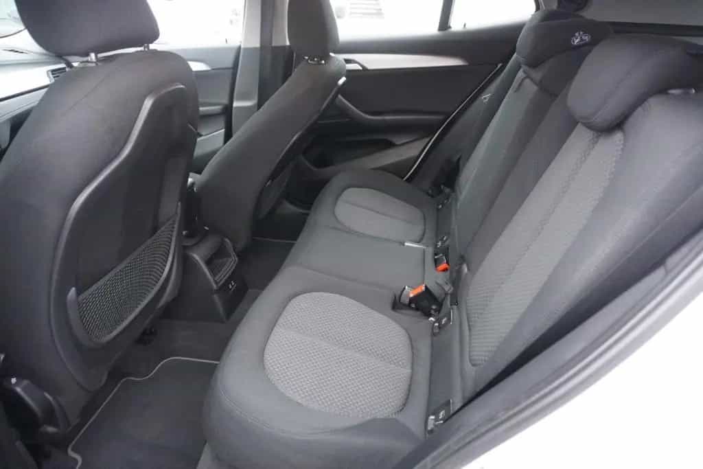 BMW X2 sDrive 18i Navi Head-Up Sitzheizung PDC LED 12/2019-photo-11
