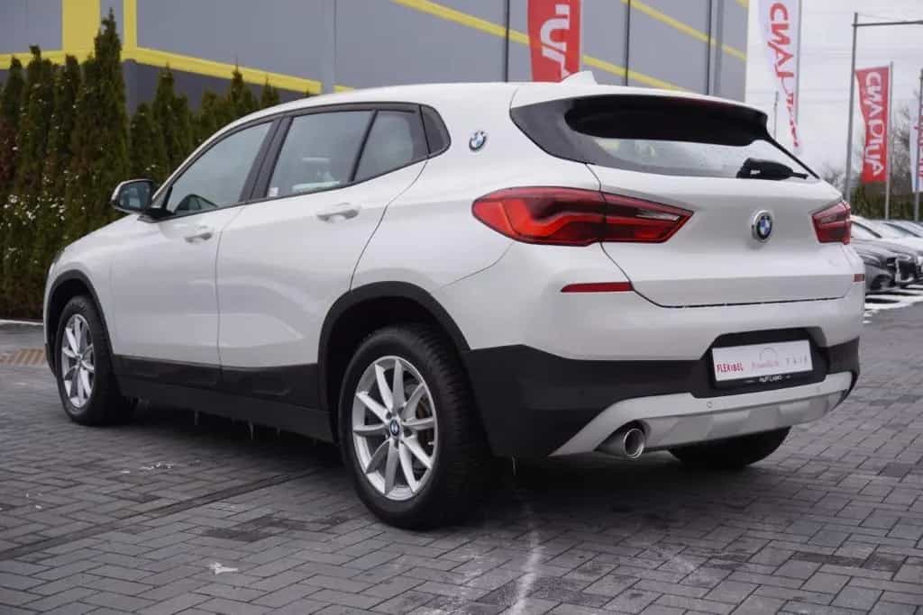 BMW X2 sDrive 18i Navi Head-Up Sitzheizung PDC LED 12/2019-photo-2