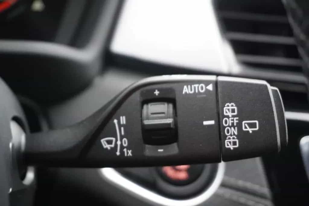 BMW X2 sDrive 18i Navi Head-Up Sitzheizung PDC LED 12/2019-photo-21