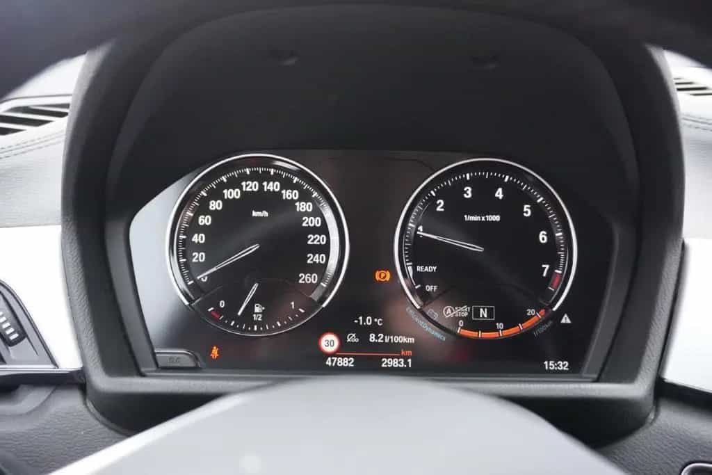 BMW X2 sDrive 18i Navi Head-Up Sitzheizung PDC LED 12/2019-photo-22