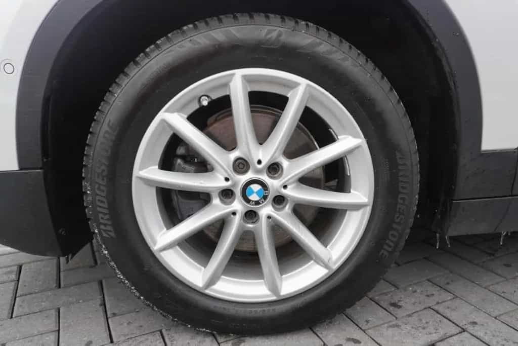 BMW X2 sDrive 18i Navi Head-Up Sitzheizung PDC LED 12/2019-photo-32