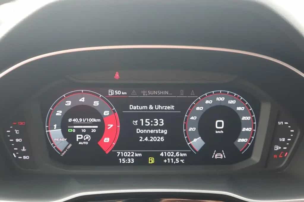 Audi Q3 35 TFSI advanced LED Navi Sitzheizung AHK PDC 02/2019-photo-11