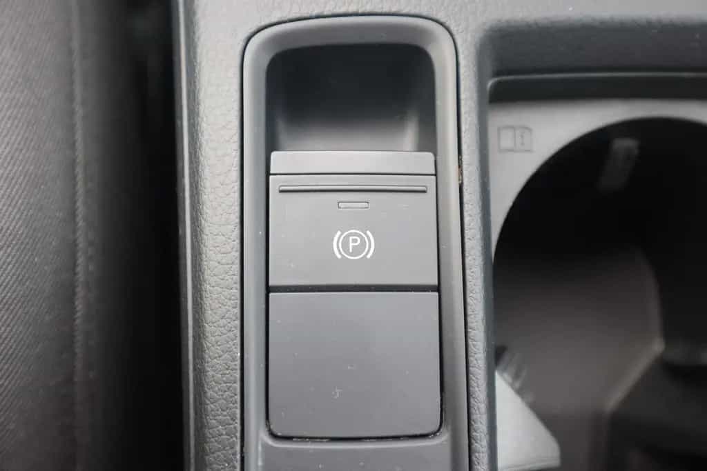 Audi Q3 35 TFSI advanced LED Navi Sitzheizung AHK PDC 02/2019-photo-31