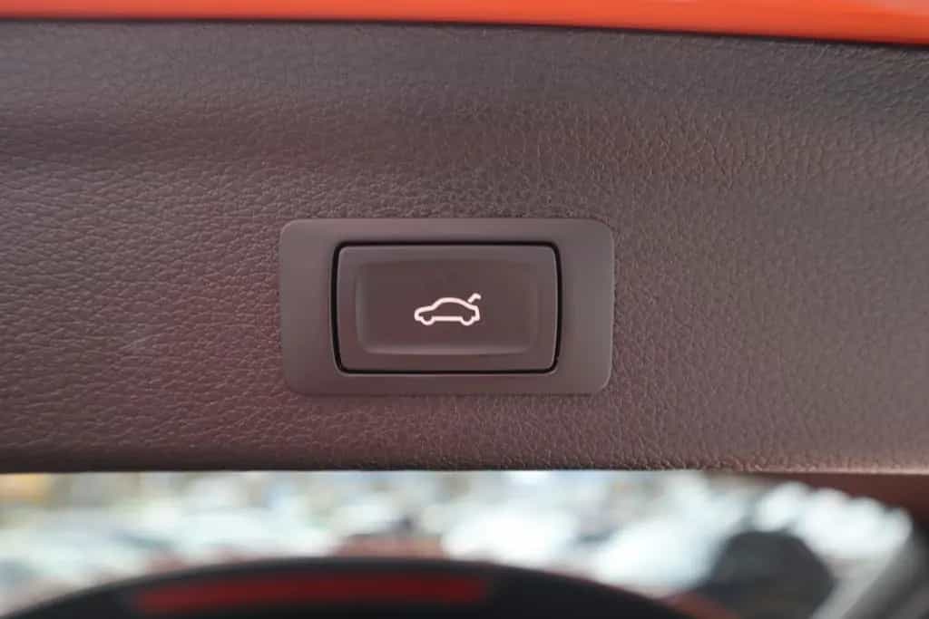 Audi Q3 35 TFSI advanced LED Navi Sitzheizung AHK PDC 02/2019-photo-38