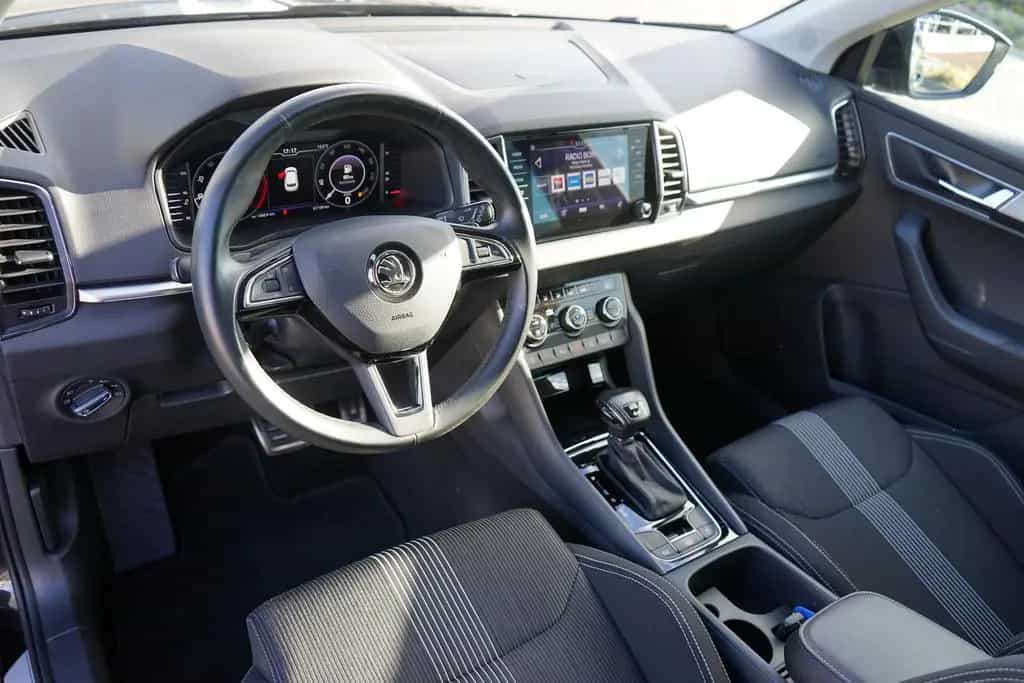 Skoda Karoq 1.5 TSI DSG Style 4x4 LED Navi AHK Kamera 08/2019-photo-16