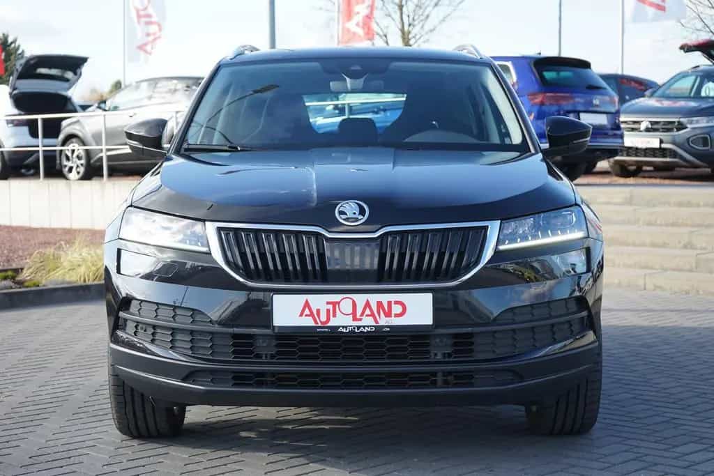 Skoda Karoq 1.5 TSI DSG Style 4x4 LED Navi AHK Kamera 08/2019-photo-2