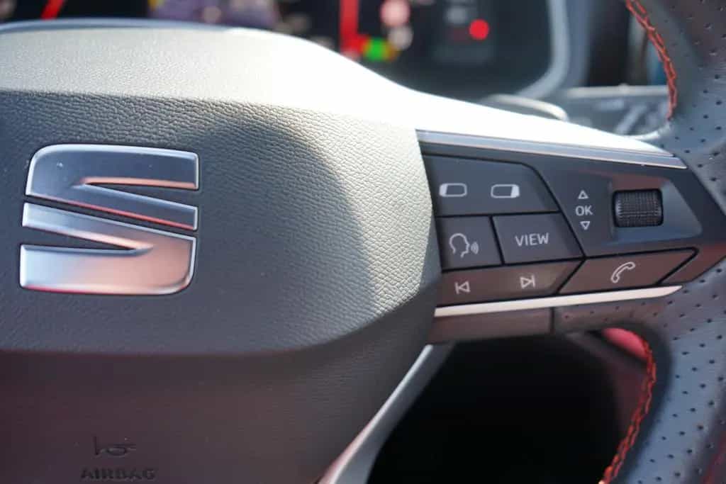 Seat Arona 1.0 TSI DSG FR LED ACC Navi Kamera Keyless 02/2023-photo-21