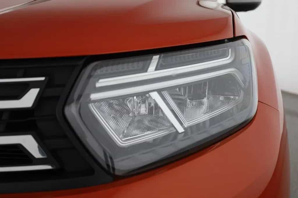 Dacia Duster 1.3 TCe 150 Aut. Prestige LED 360° Navi 06/2022-photo-26