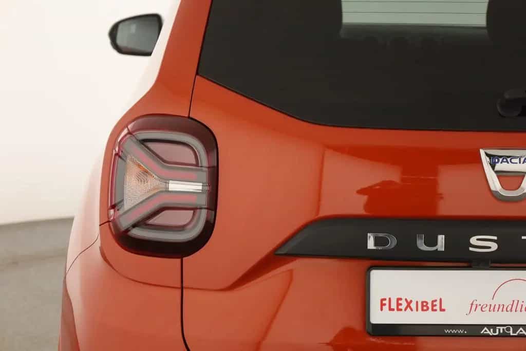 Dacia Duster 1.3 TCe 150 Aut. Prestige LED 360° Navi 06/2022-photo-27