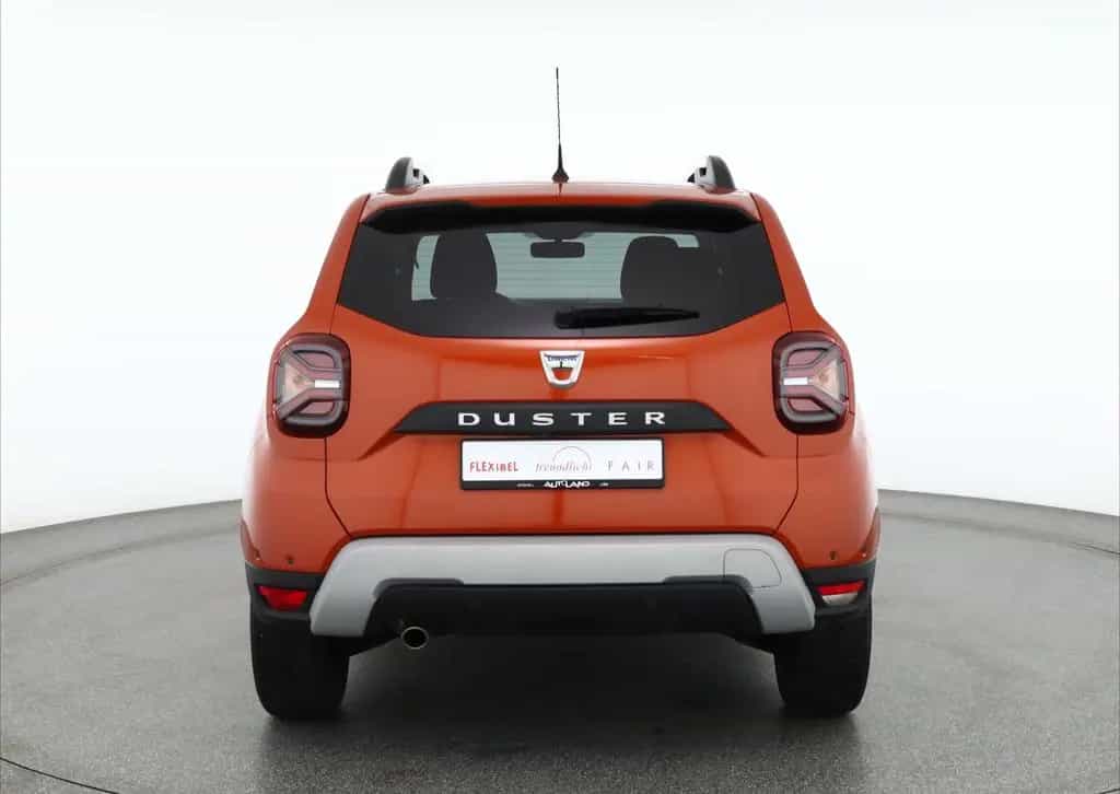 Dacia Duster 1.3 TCe 150 Aut. Prestige LED 360° Navi 06/2022-photo-3