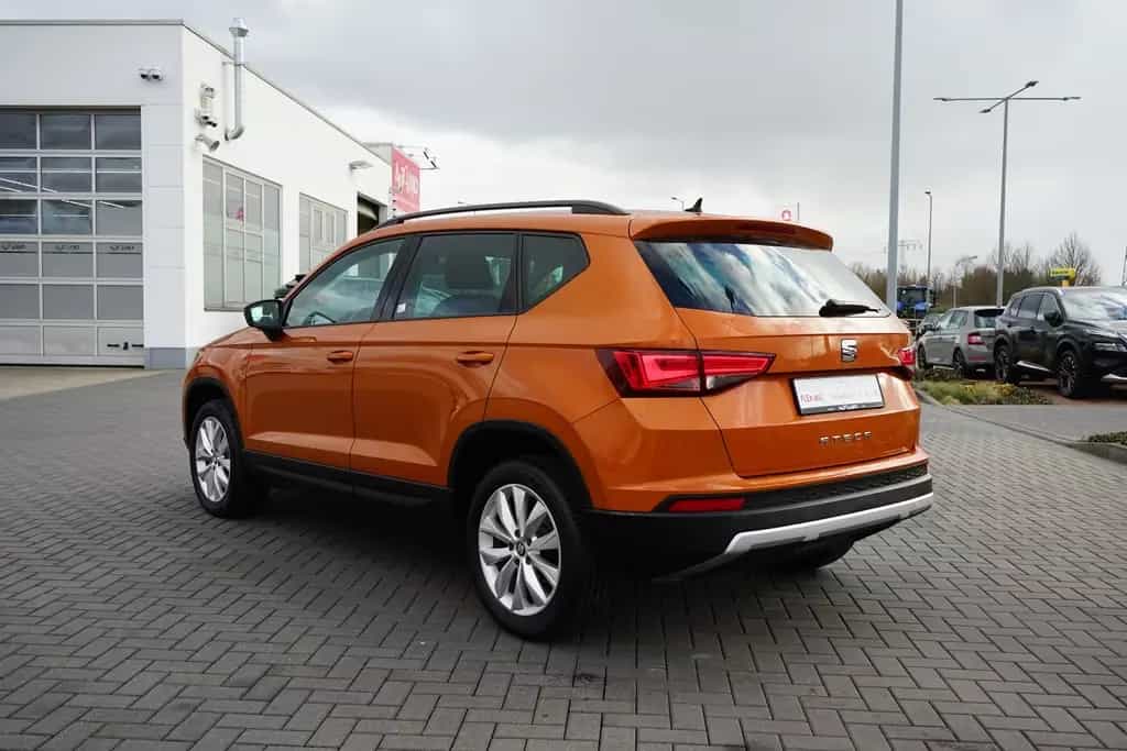 Seat Ateca 1.5 Style LED Navi AHK Sitzheizung PDC USB 01/2019-photo-10