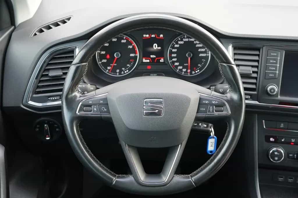 Seat Ateca 1.5 Style LED Navi AHK Sitzheizung PDC USB 01/2019-photo-19
