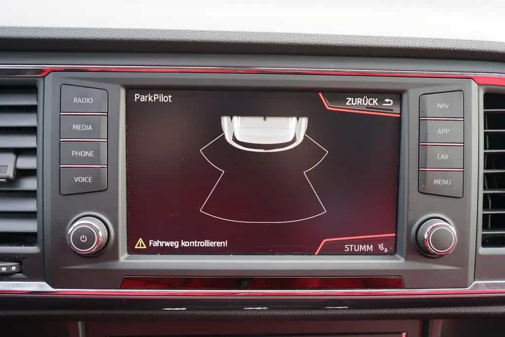 Seat Ateca 1.5 Style LED Navi AHK Sitzheizung PDC USB 01/2019-photo-27