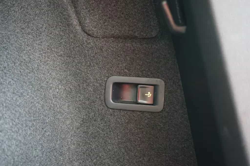 Seat Ateca 1.5 Style LED Navi AHK Sitzheizung PDC USB 01/2019-photo-8