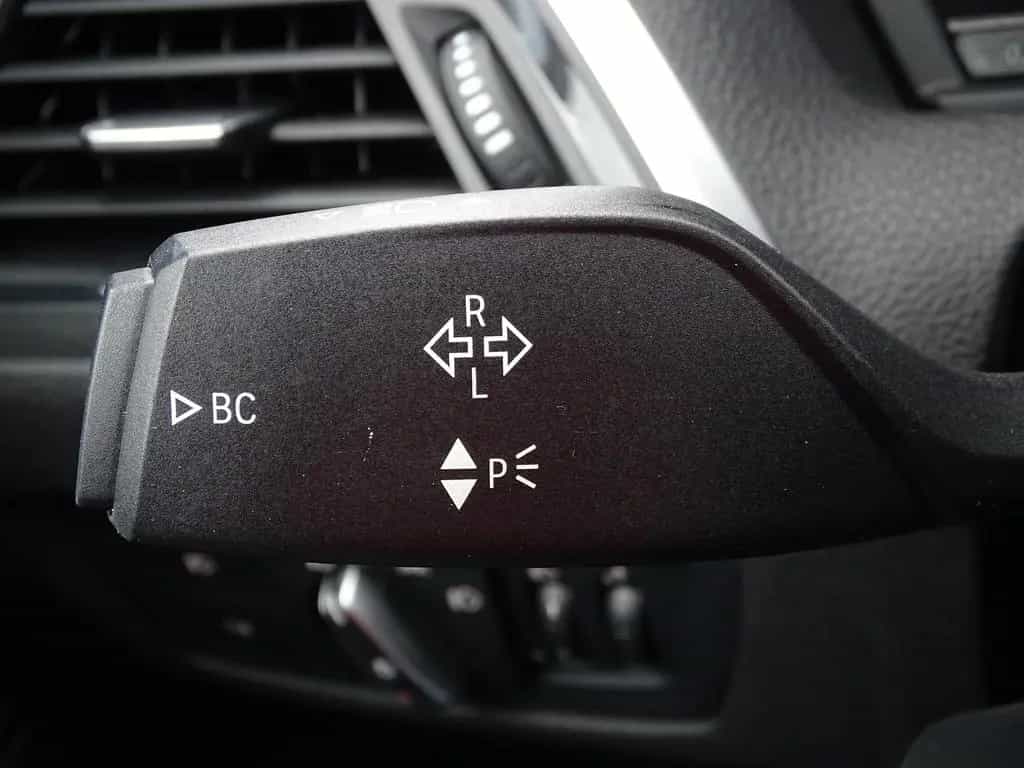 BMW 1 Series 118i M Sport LED Navi Sitzheizung Leder 10/2018-photo-15