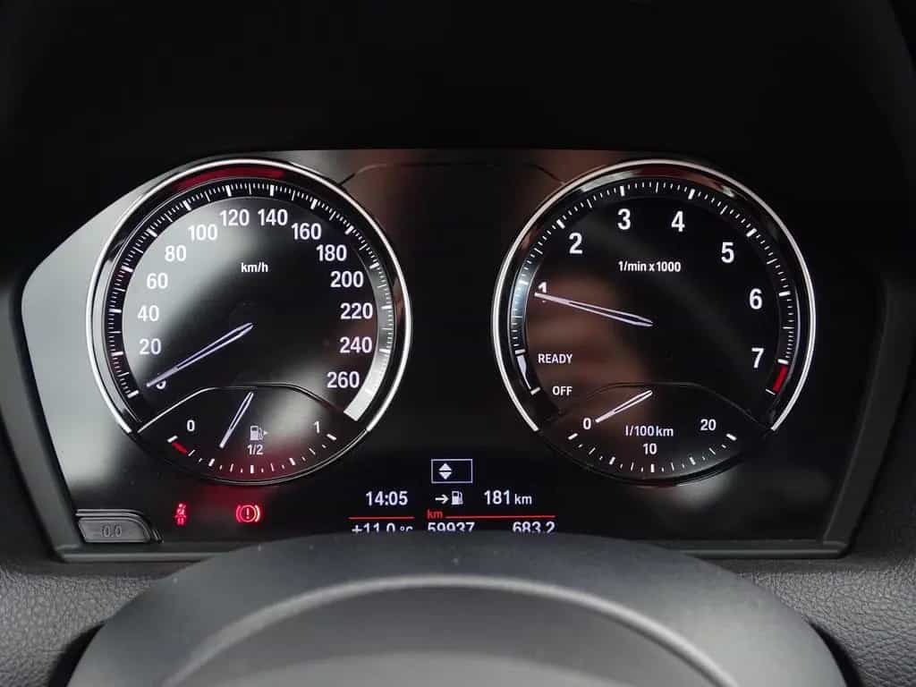 BMW 1 Series 118i M Sport LED Navi Sitzheizung Leder 10/2018-photo-17
